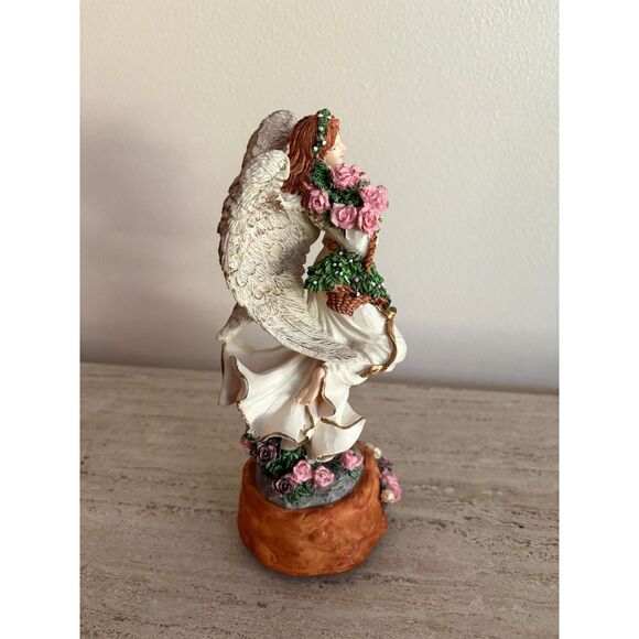 VTG Dillards Angel Music Box - Picture 5 of 6